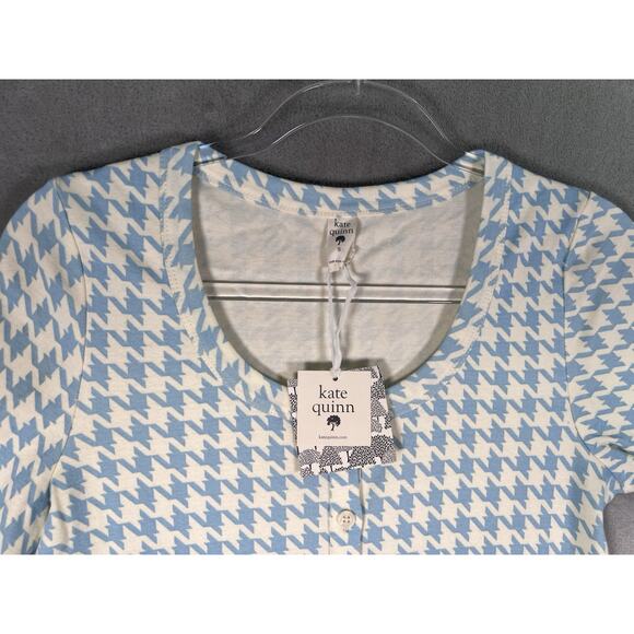Kate Quinn Blue White Houndstooth Button Short Sleeve Top Size Small NWT - Picture 3 of 8